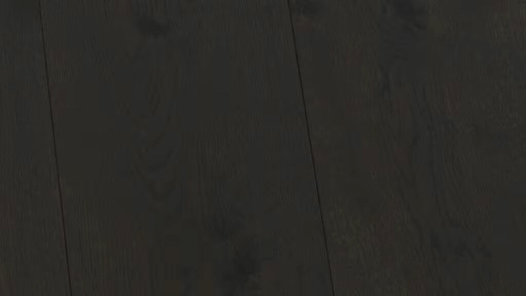 eiken houtenvloer van Uipkes in kleur gotisch  zwart