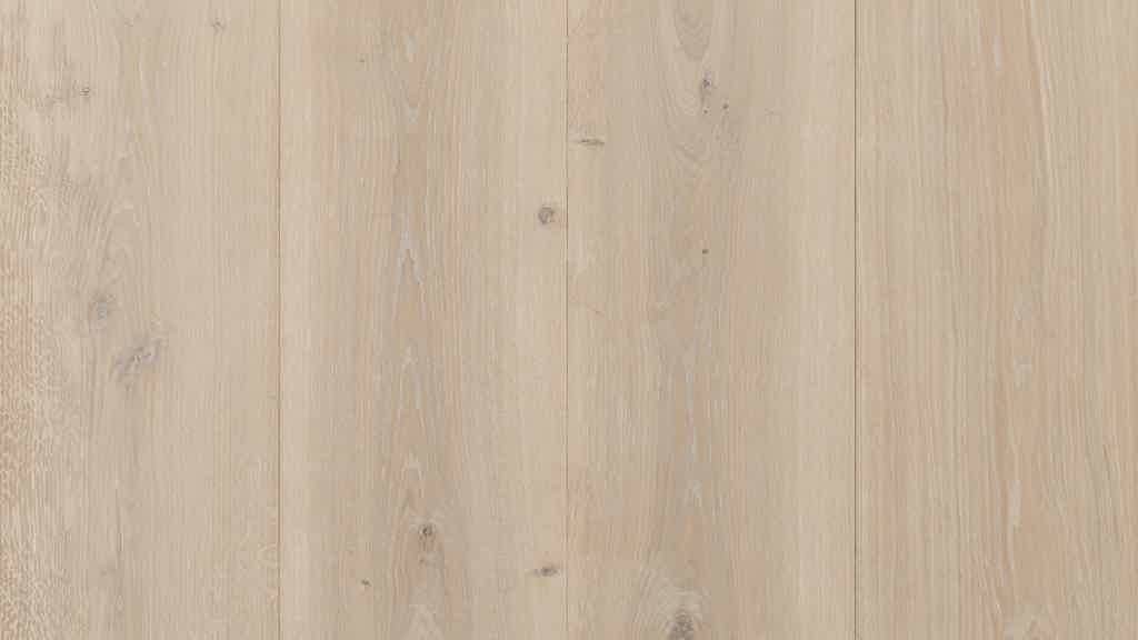 Koraal witte houten vloer